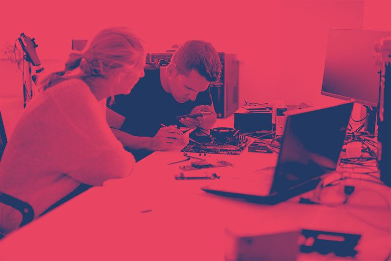 Digitalízate y conquista el mundo móvil Digitalízate y conquista el mundo móvil